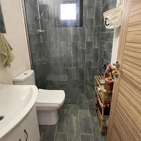 Beyaz Bahcem Apartamento Alithinou